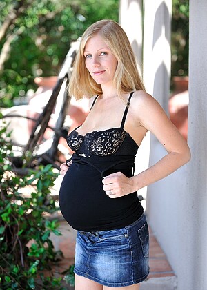 Ftvgirls Leah Mmf Pregnant World