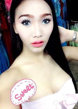 Helloladyboy Helloladyboy Model Stoke Ladyboy Vidieo Bokep