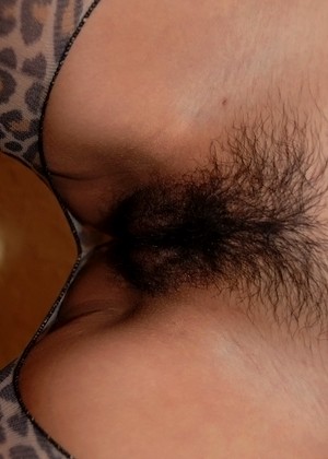Hotbush Kim Kong Interactive Hairy Sexo Vids