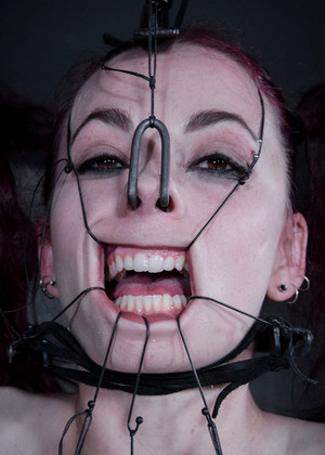 Infernalrestraints Ivy Addams Virus Ghetto Fotogalery