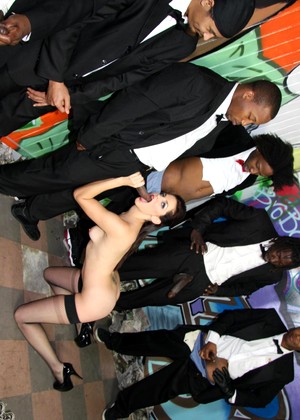 Interracialblowbang Bobbi Starr Majority Interracial Sex Hd Pics