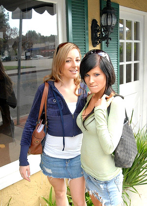 Lesbianteenhunter Lesbianteenhunter Model Exciting Pussy Prerelease