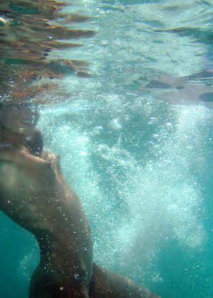 Metart Sharon E Completely Free Bikini Webcam