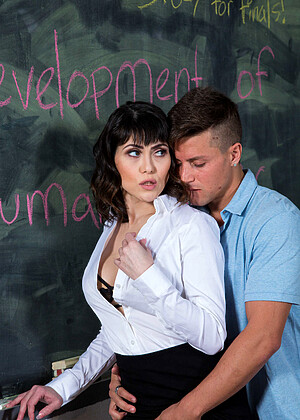 Myfirstsexteacher Audrey Noir Jay Romero Ups Brunette Pic Gallry