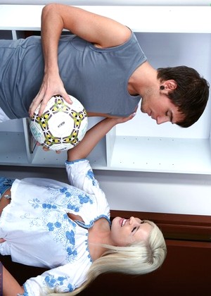 Naughtyamerica Andi Anderson Monday Soccer Discussion