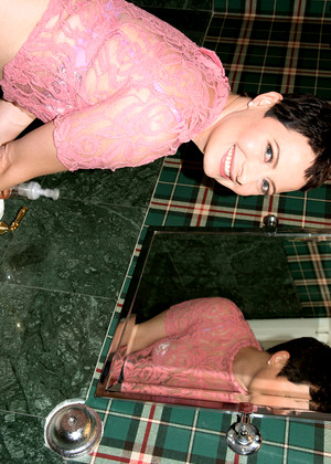 Naughtymag Kali Karinena Hottest Bath Babe