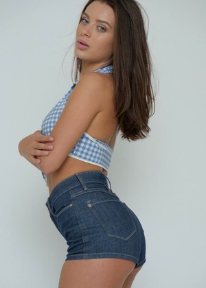 Passionhd Lana Rhoades Tons Of Babes Sex Edition