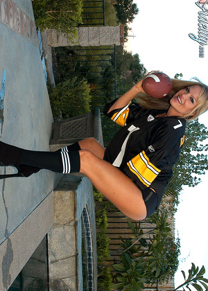 Pornfidelity Kelly Madison Carolyn Reese About Soccer Stream