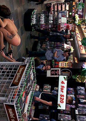 Publicdisgrace James Deen Jynx Maze Princess Donna Dolore Hdphoto Public Pornstars Spandexpictures