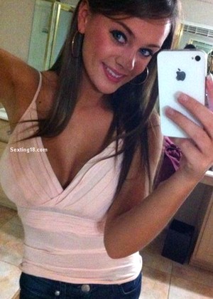 Sexting18 Sexting18 Model Thousands Of Real Tits Show