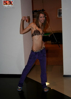Studentsexparties Studentsexparties Model Contain Young Free Vids