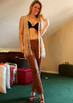 Teenfidelity Kelly Madison Ryan Madison Sierra Day Bootylicious Blonde Brazzers 3gppron