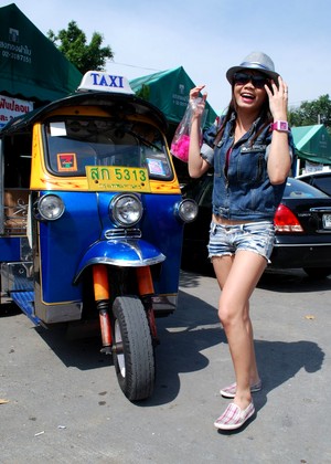 Tuktukpatrol Som Spicy Asian Thighsminiskirtsitting