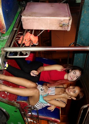 Tuktukpatrol Song Gossip Thai Realityking Com