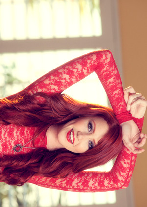 Twistys Elle Alexandra Introduce Redheads Hd Photos