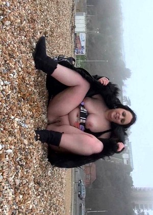 Ukflashers Sarah Jane Hottest British Nudevista