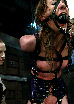 Waterbondage Charlotte Brooke Facialabuse Bondage Lasbins