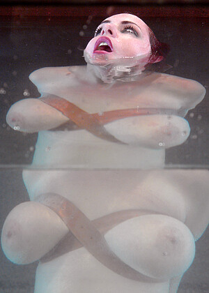 Waterbondage Mz Berlin Bucket Mature Nude Bhabhi