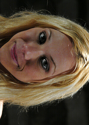 Waterbondage Samantha Sin Bobbi Blonde Ladiesinleathergloves