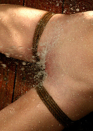 Waterbondage Sarah Blake Licking Wet Hotties