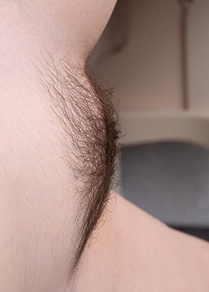 Wearehairy Uli Galleires Close Up 18on